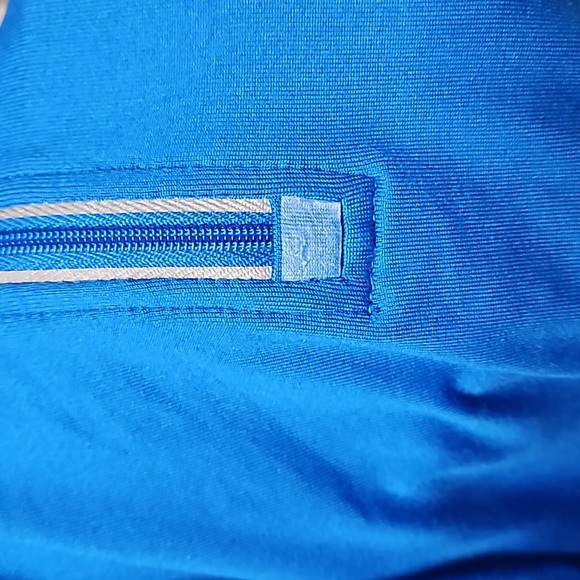 Athleta Running Wild Reflective Half Zip - Picture 7 of 7